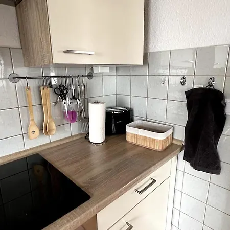 In Heuchelheim * Heuchelheim (Giessen)